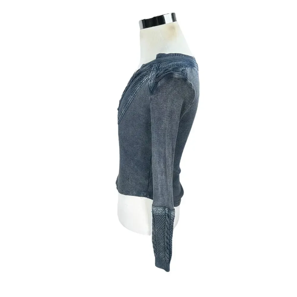 Free People Twisted Cable Cuff Top Women’s XS‎ Indigo Blue Pullover Knit NWT New
